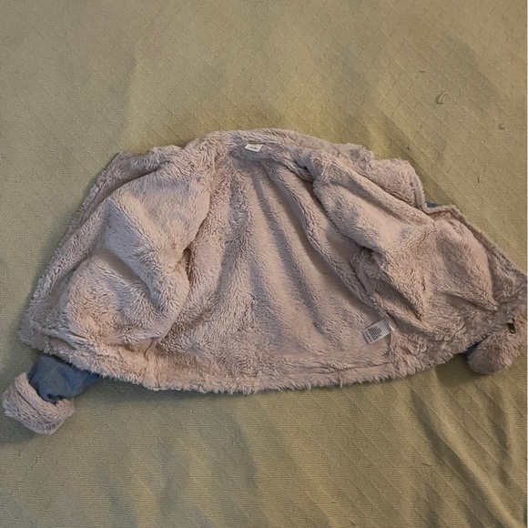 Crazy 8s shearling lined denim moto jacket. Size 7-8 - Picture 7 of 7